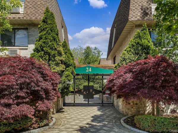 24 Carhart Avenue , Unit 318, White Plains, NY 10605