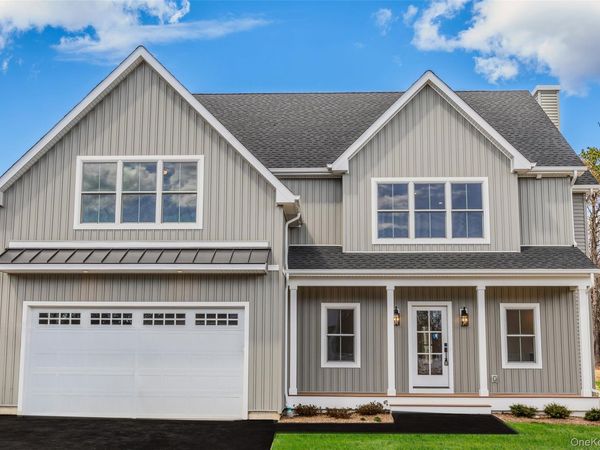 7 Jersey Avenue , Miller Place, NY 11764