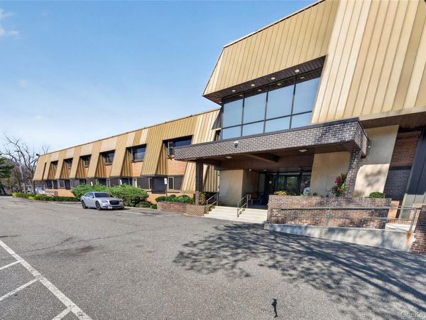 230 Hilton Avenue, Unit STE 105, Hempstead, NY 11550