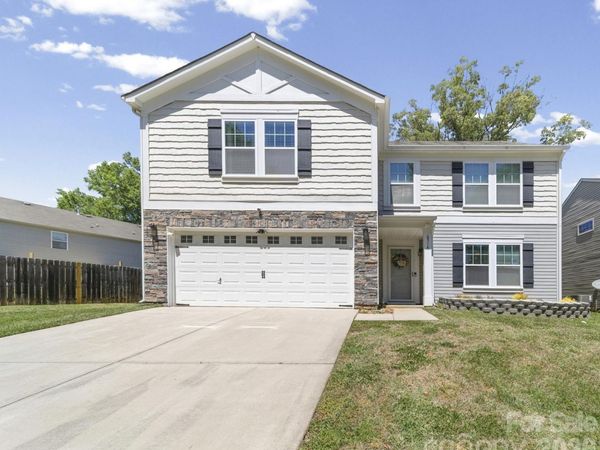 6514 Glenmoor Drive, Charlotte, NC 28214