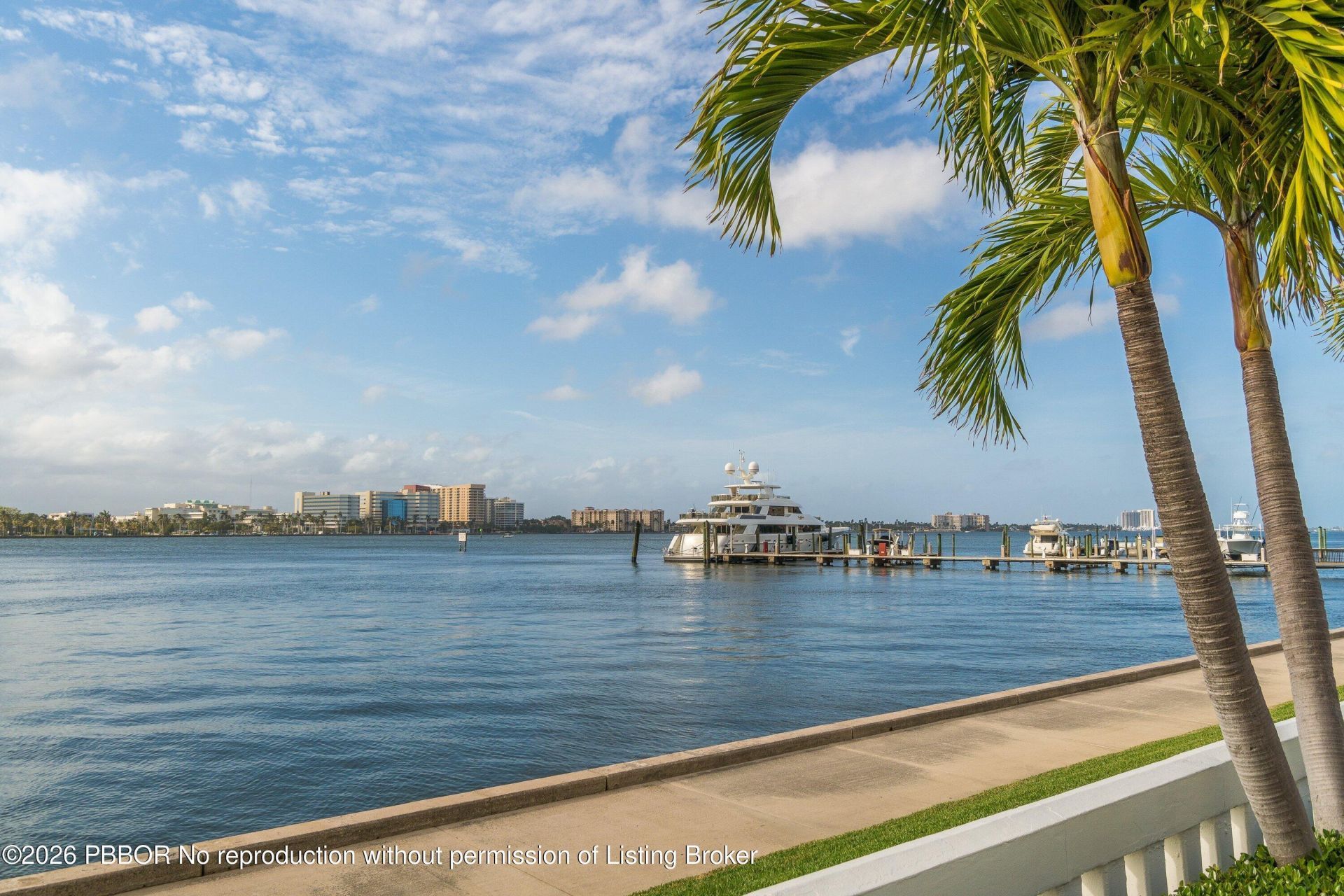 150 Bradley Place, Unit 203, Palm Beach, FL 33480 Photo