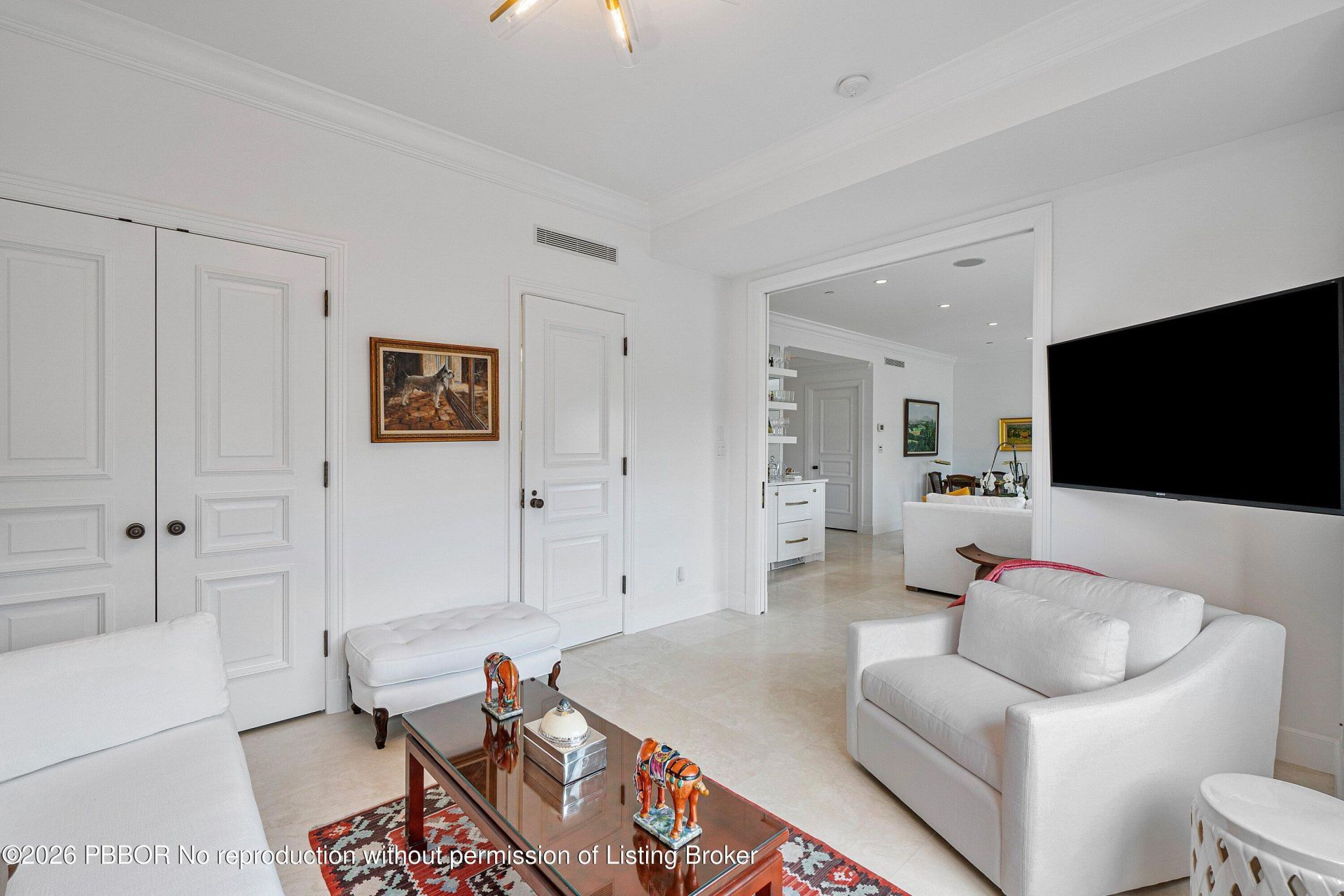 150 Bradley Place, Unit 203, Palm Beach, FL 33480 Photo