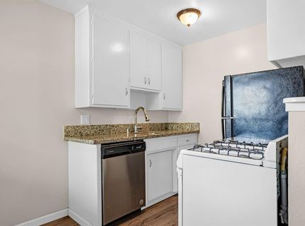 3911 Watt Ave, Sacramento, CA 95821 Photo