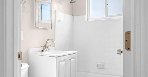 3911 Watt Ave, Sacramento, CA 95821 Photo