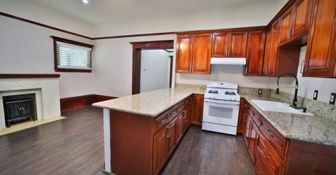 2219 H St, Sacramento, CA 95816 Photo