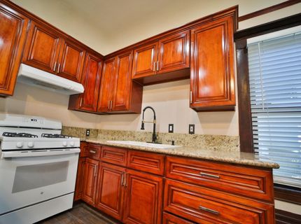 2219 H St, Sacramento, CA 95816 Photo