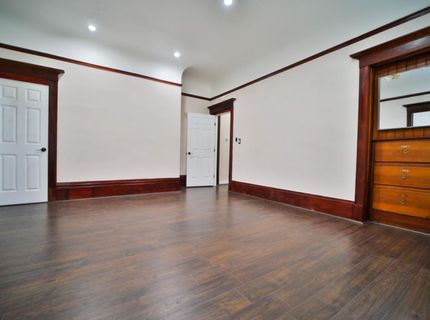 2219 H St, Sacramento, CA 95816 Photo