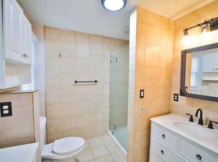 2219 H St, Sacramento, CA 95816 Photo