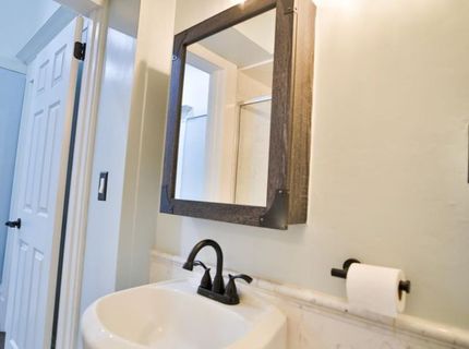 2219 H St, Sacramento, CA 95816 Photo