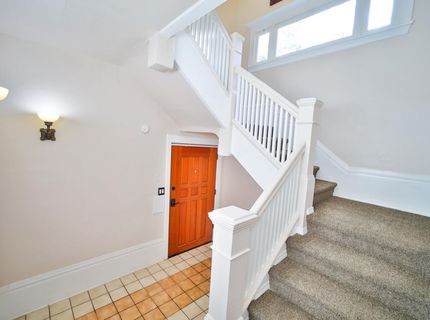 2219 H St, Sacramento, CA 95816 Photo