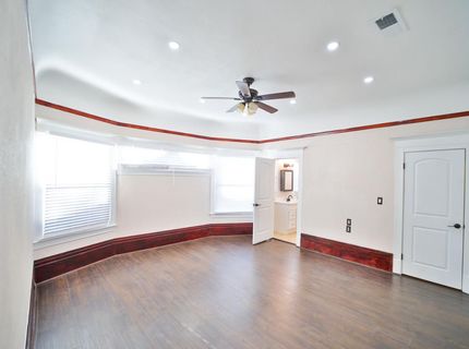 2219 H St, Sacramento, CA 95816 Photo