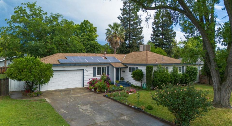 2952 Tahoe Dr, Merced, CA 95340 Photo