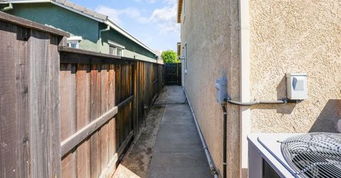 653 Lilja Ct, Roseville, CA 95678 Photo