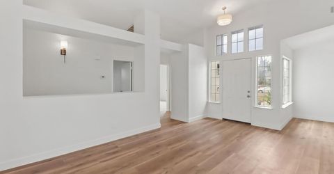 2 Cismont Ct, Sacramento, CA 95823 Photo