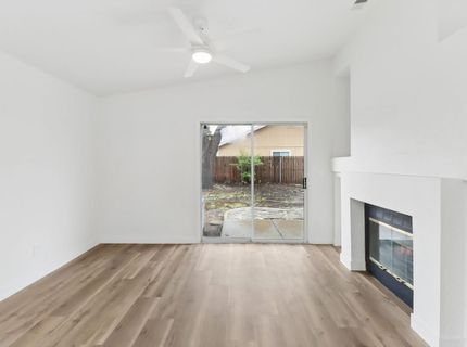 2 Cismont Ct, Sacramento, CA 95823 Photo