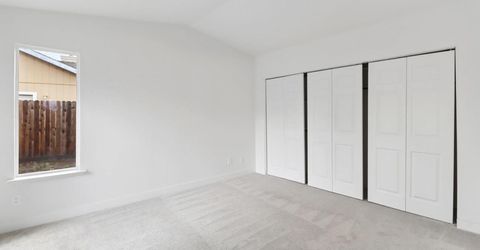 2 Cismont Ct, Sacramento, CA 95823 Photo