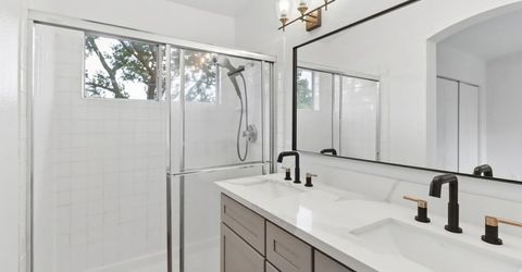 2 Cismont Ct, Sacramento, CA 95823 Photo