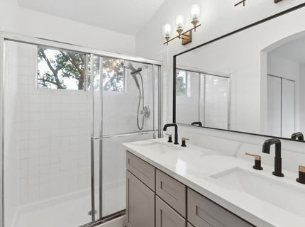 2 Cismont Ct, Sacramento, CA 95823 Photo