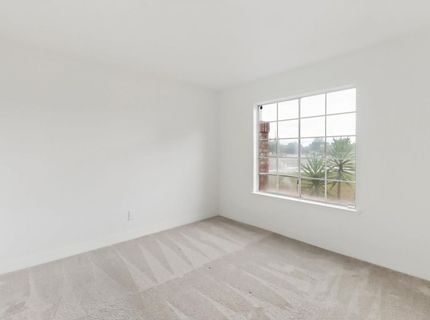 2 Cismont Ct, Sacramento, CA 95823 Photo