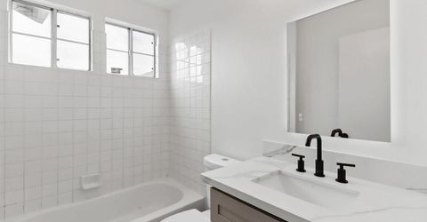 2 Cismont Ct, Sacramento, CA 95823 Photo