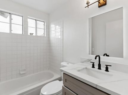 2 Cismont Ct, Sacramento, CA 95823 Photo