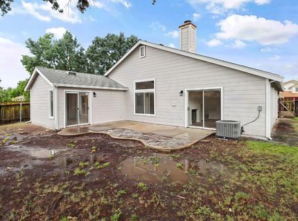 2 Cismont Ct, Sacramento, CA 95823 Photo