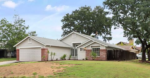 2 Cismont Ct, Sacramento, CA 95823 Photo