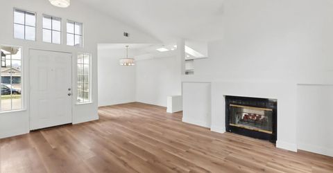 2 Cismont Ct, Sacramento, CA 95823 Photo