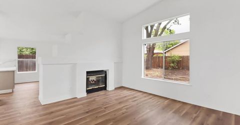 2 Cismont Ct, Sacramento, CA 95823 Photo