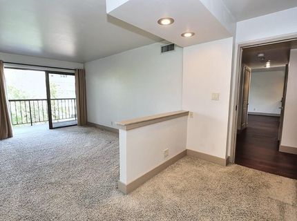 500 N St #703, Unit 703, Sacramento, CA 95814 Photo