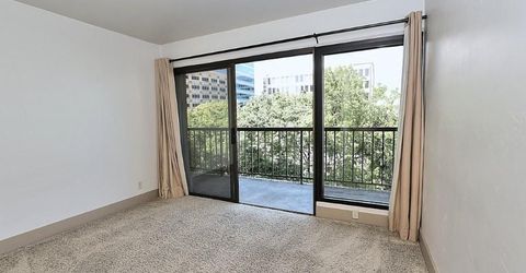 500 N St #703, Unit 703, Sacramento, CA 95814 Photo