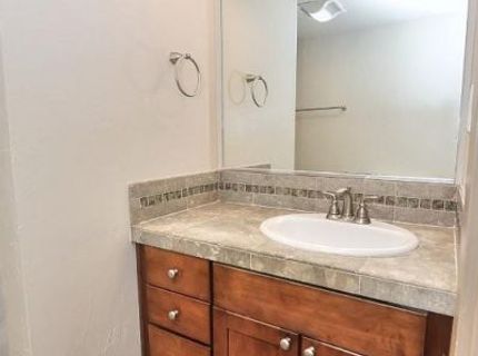 500 N St #703, Unit 703, Sacramento, CA 95814 Photo