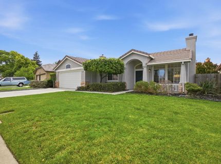 830 Sugar Pine Dr, Lathrop, CA 95330 Photo
