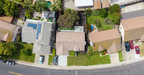 830 Sugar Pine Dr, Lathrop, CA 95330 Photo