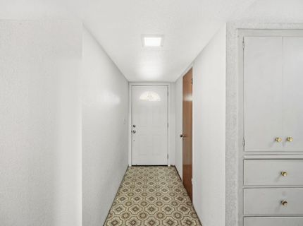 1244 W J St, Oakdale, CA 95361 Photo