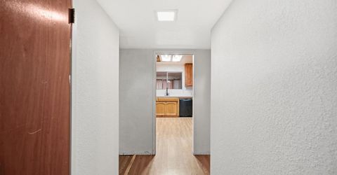 1244 W J St, Oakdale, CA 95361 Photo