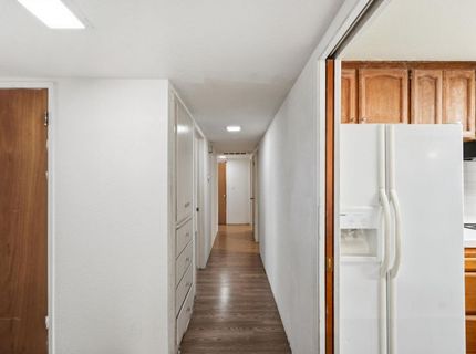 1244 W J St, Oakdale, CA 95361 Photo