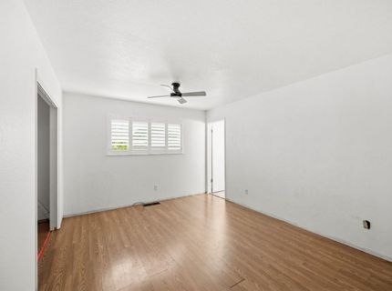 1244 W J St, Oakdale, CA 95361 Photo