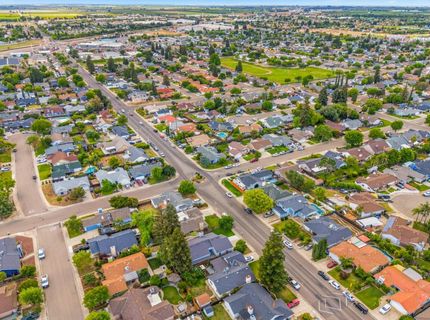 970 W Tuolumne Rd, Turlock, CA 95382 Photo