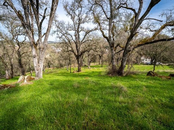 Kern St, Jackson, CA 95642