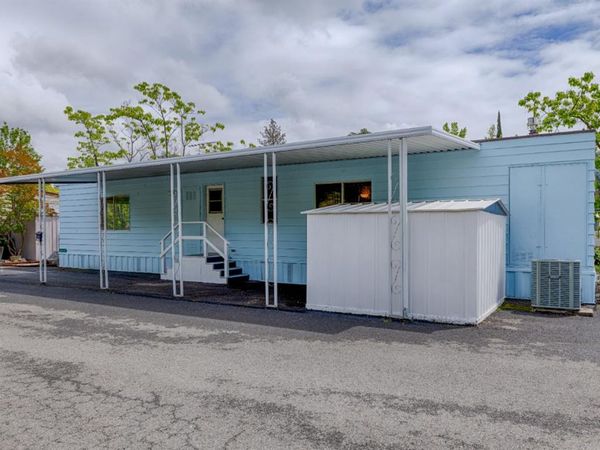 6443 Lake Dr, Newcastle, CA 95658