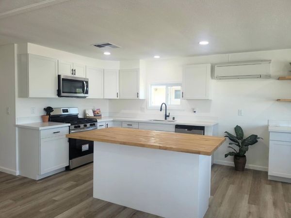 7401 White River Ln #159, Sacramento, CA 95842