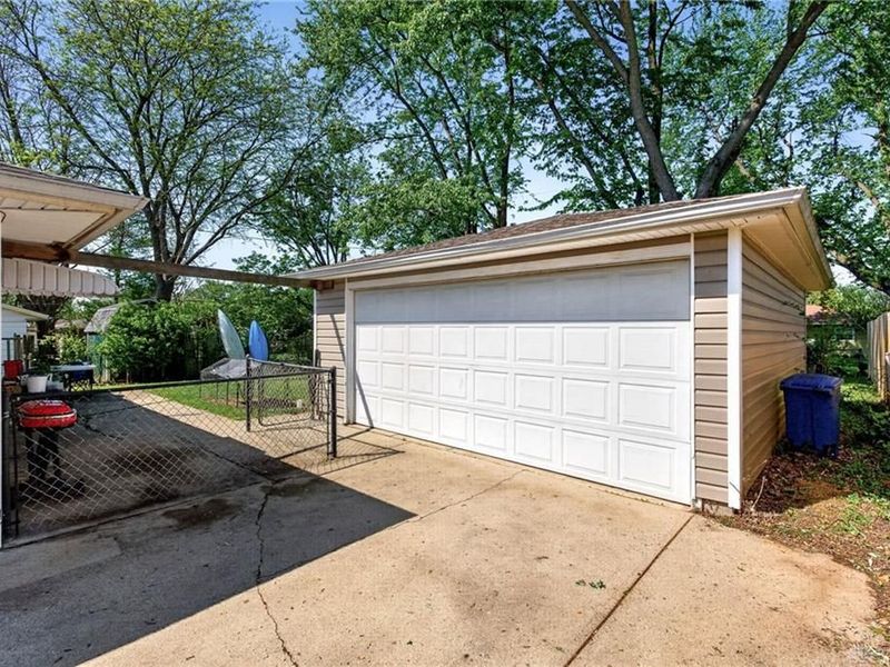 1159 Share Drive, Riverside, OH 45432 Photo 25