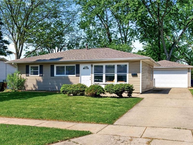 1159 Share Drive, Riverside, OH 45432 Photo 3