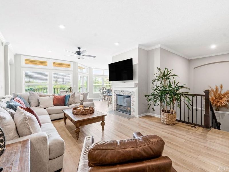 4413 Waters Edge Lane, Blanchester, OH 45036 Photo 4