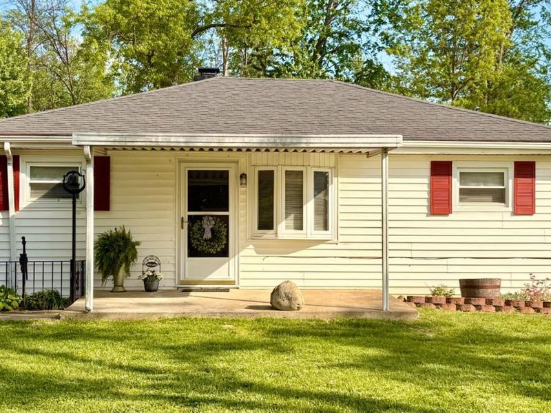 1811 Lois Lane, Goshen Twp, OH 45122 Photo 1