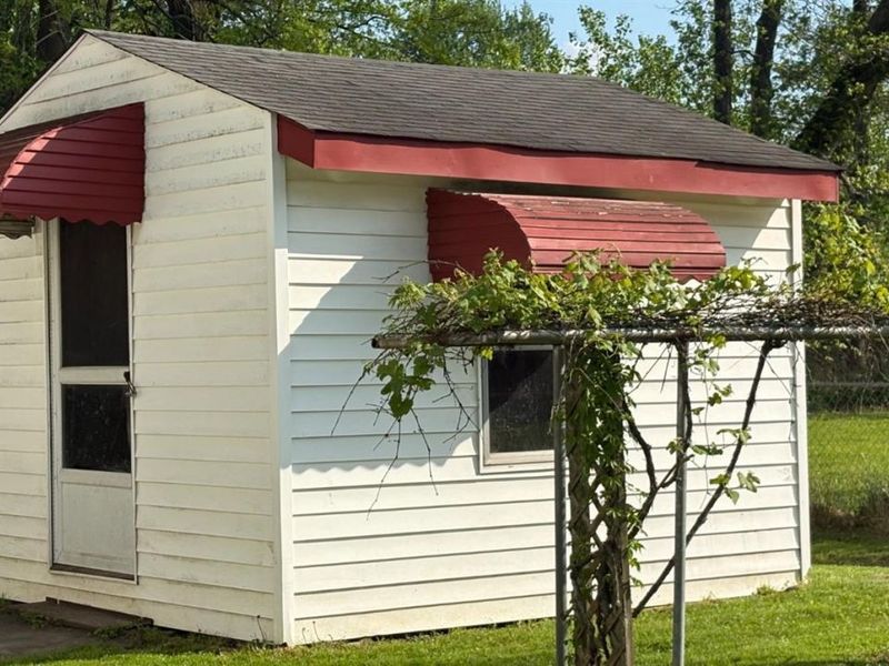 1811 Lois Lane, Goshen Twp, OH 45122 Photo 13