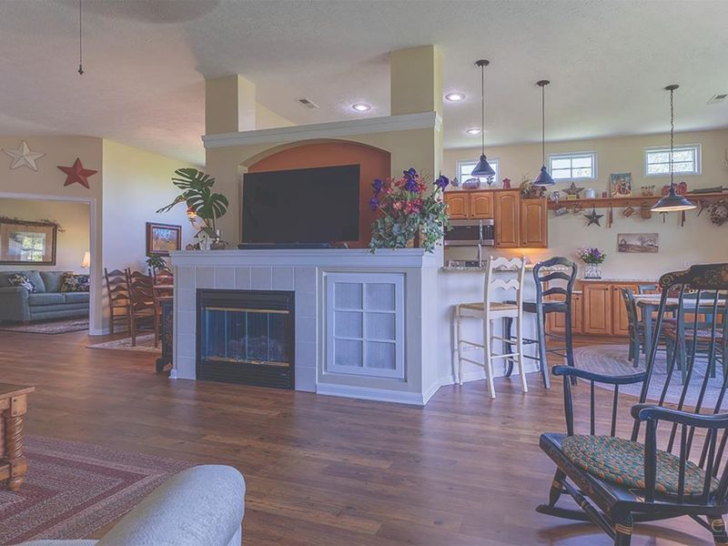 6676 Adena Circle, Hamilton Twp, OH 45039 Photo 16