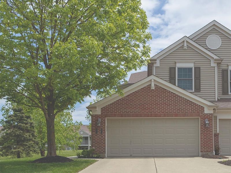 6676 Adena Circle, Hamilton Twp, OH 45039 Photo 2