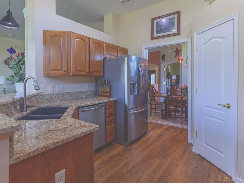 6676 Adena Circle, Hamilton Twp, OH 45039 Photo 20